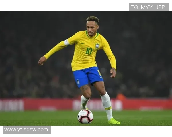 巴西足球巨星风采尽显球场激战瞬间展现辉煌职业生涯