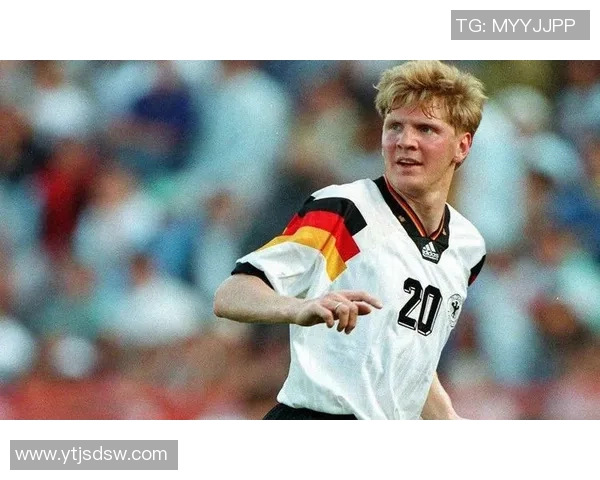 足球球星的自我塑造与公众形象建构及社会文化影响力分析