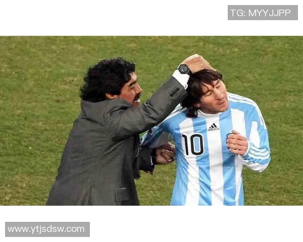 阿根廷足球传奇人物盘点：从马拉多纳到梅西的伟大历程