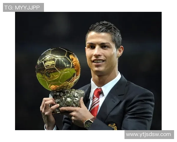 球星线上足球新体验：虚拟赛场上的激情对决与策略博弈